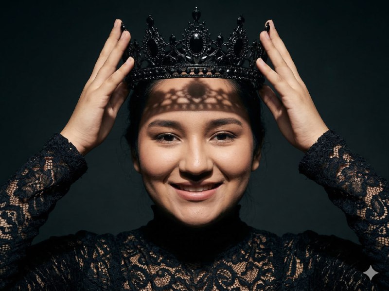 Dark Royal Portrait Photography