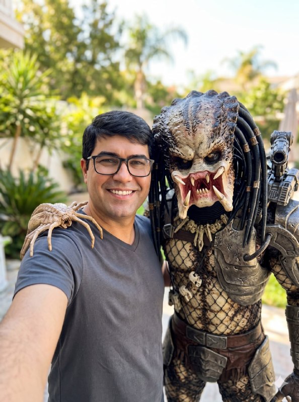 Sci-Fi Selfie Crossover