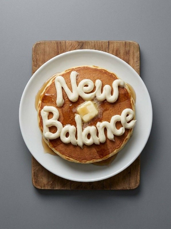 Minimal Pancake Branding Shot